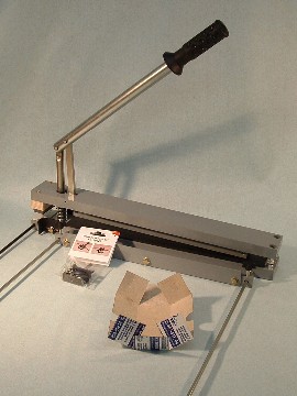 KB-32 Máquina e corte e vinco e picotar em papel