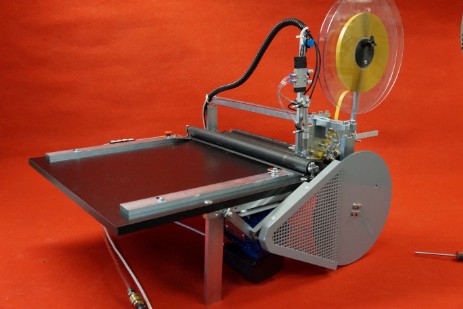 HTD-1 Rollertisch zum Auftragen von doppelseitigem Klebeband -  Druckmaschinen, Graphische Maschinen direkt vom Hersteller